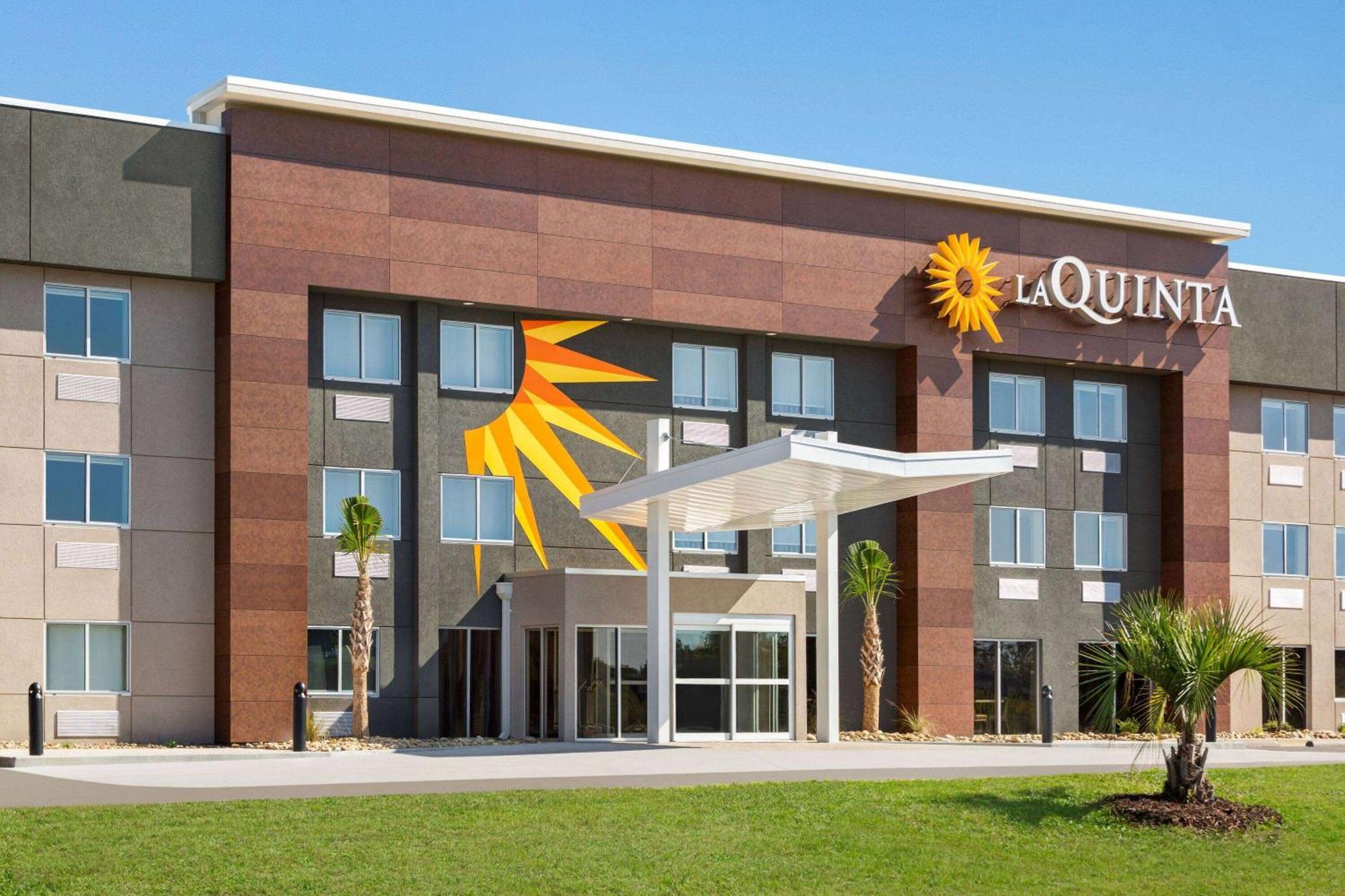La Quinta Inn By Wyndham Columbia Ne Fort Jackson 외부 사진