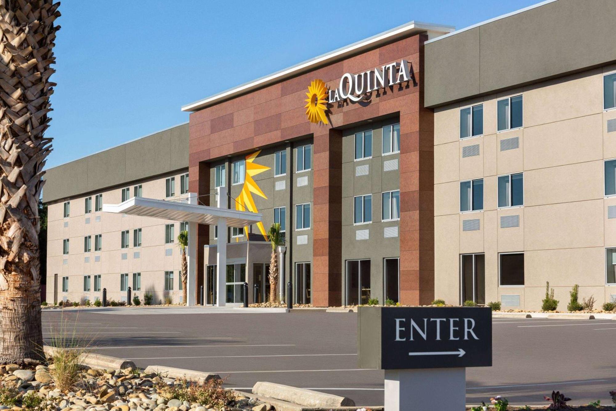 La Quinta Inn By Wyndham Columbia Ne Fort Jackson 외부 사진