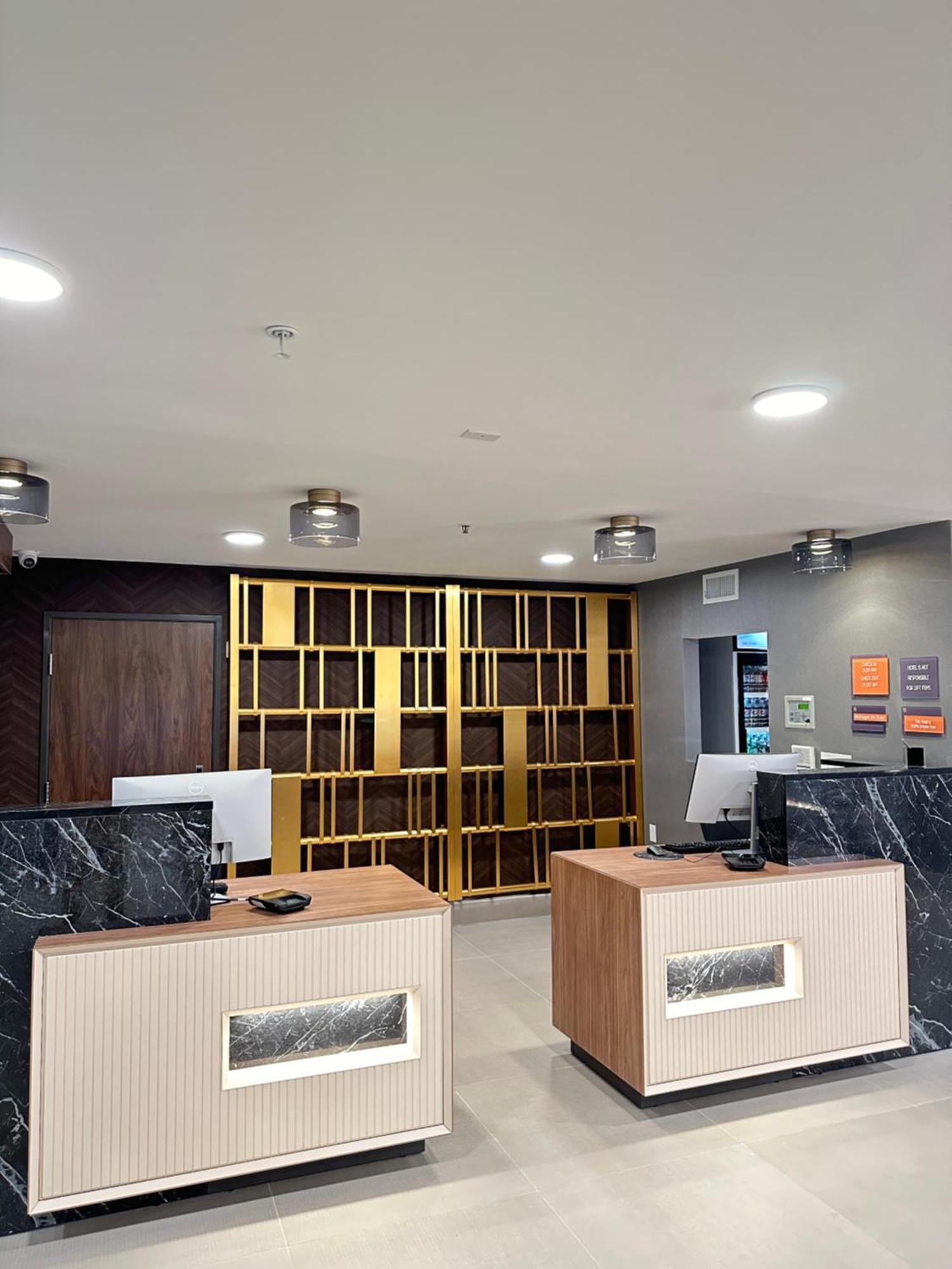 La Quinta Inn By Wyndham Columbia Ne Fort Jackson 외부 사진