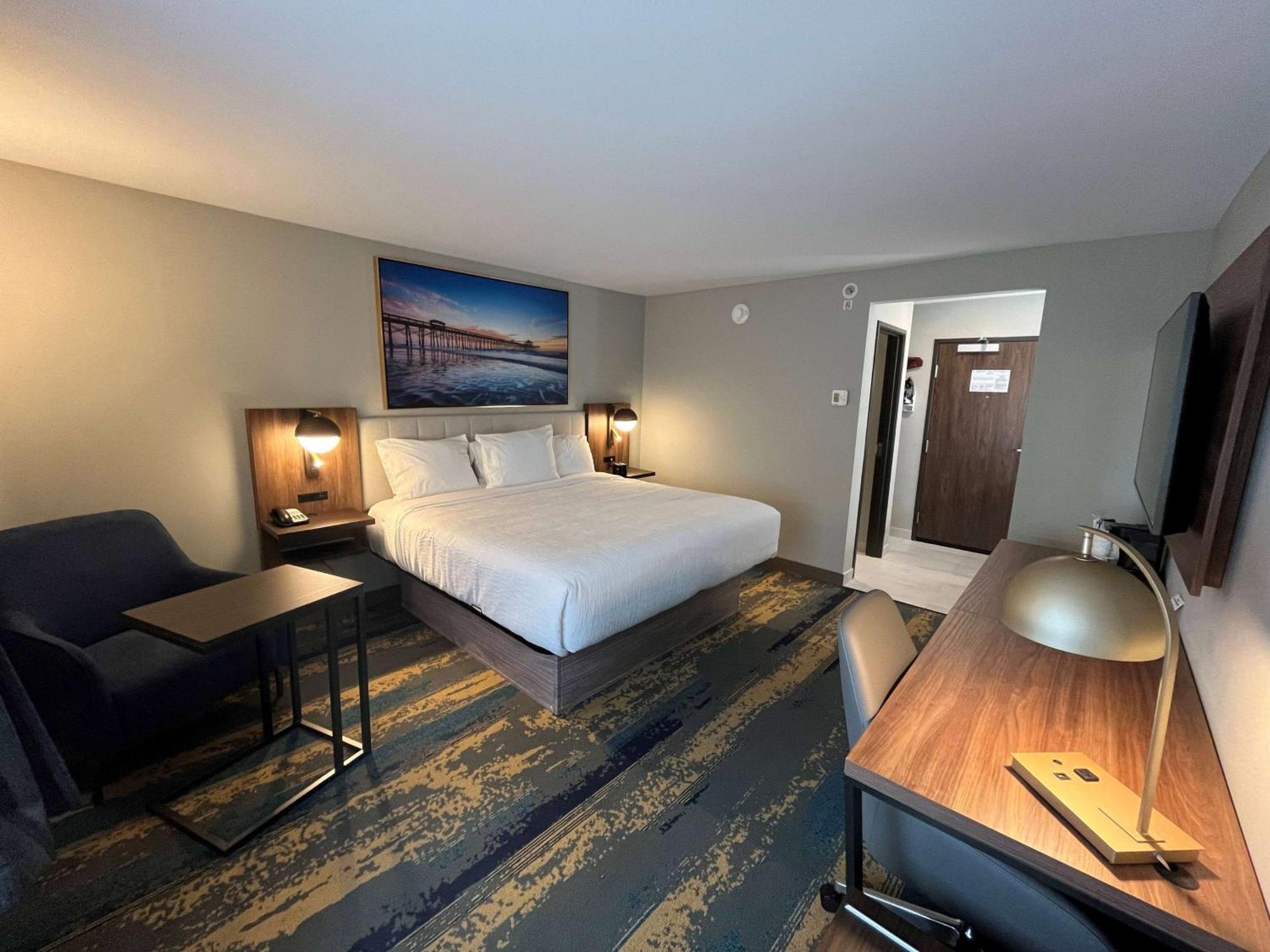 La Quinta Inn By Wyndham Columbia Ne Fort Jackson 외부 사진